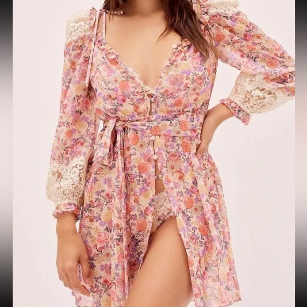 For Love & Lemons x Victoria's Secret Gardenia Robe/Dress XXS